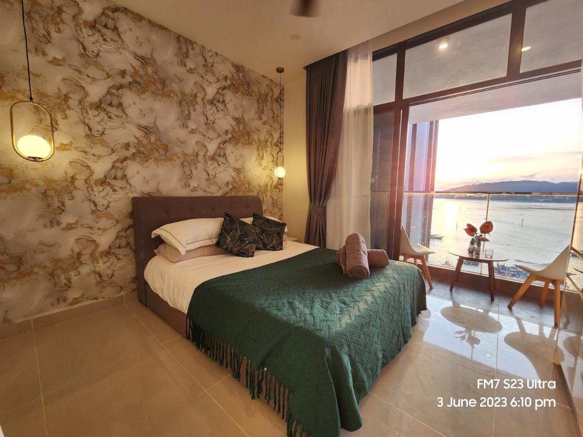 Seaview Luxury Suites At The Shore Kota Kinabalu Exterior foto